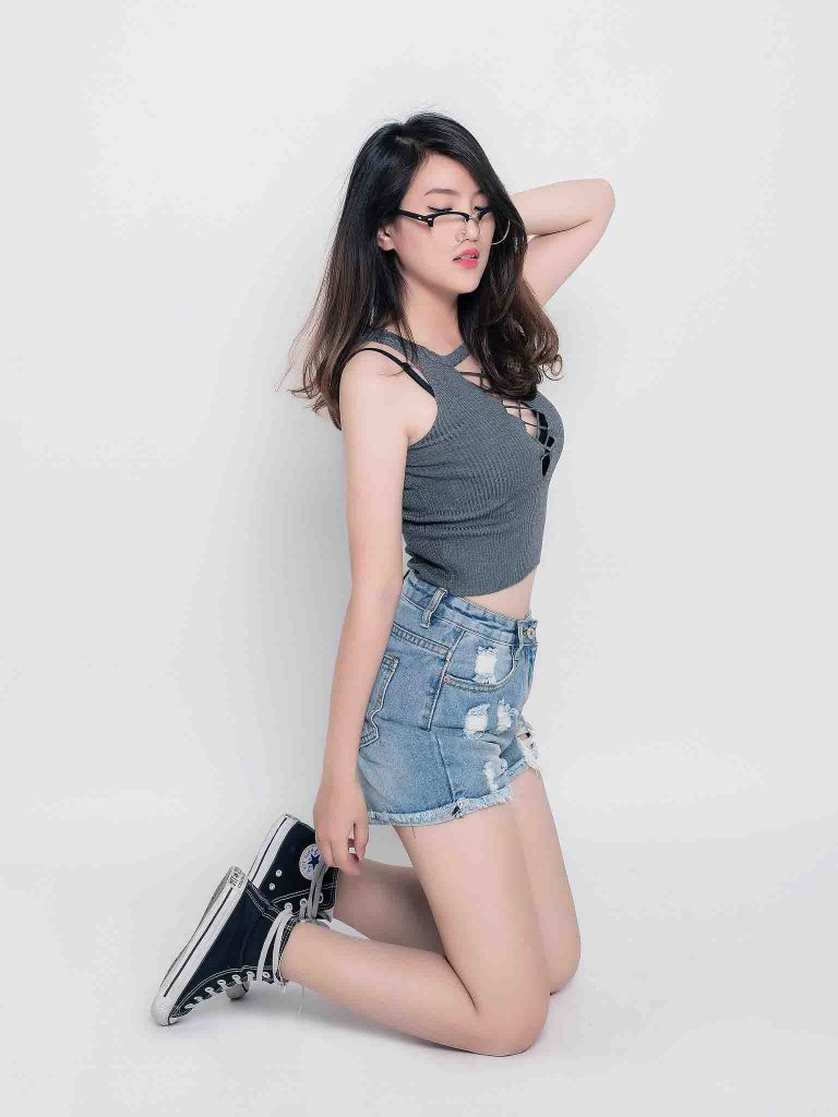 London escorts - charming asian